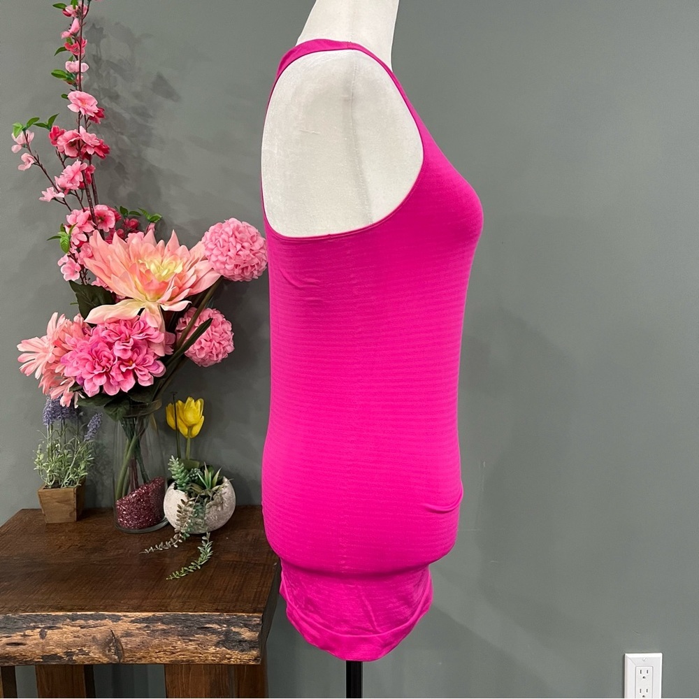 Under Armour Tank Top - Picture 4 of 9